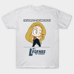 Avalance Kiss Blowing - Ava v1 T-Shirt